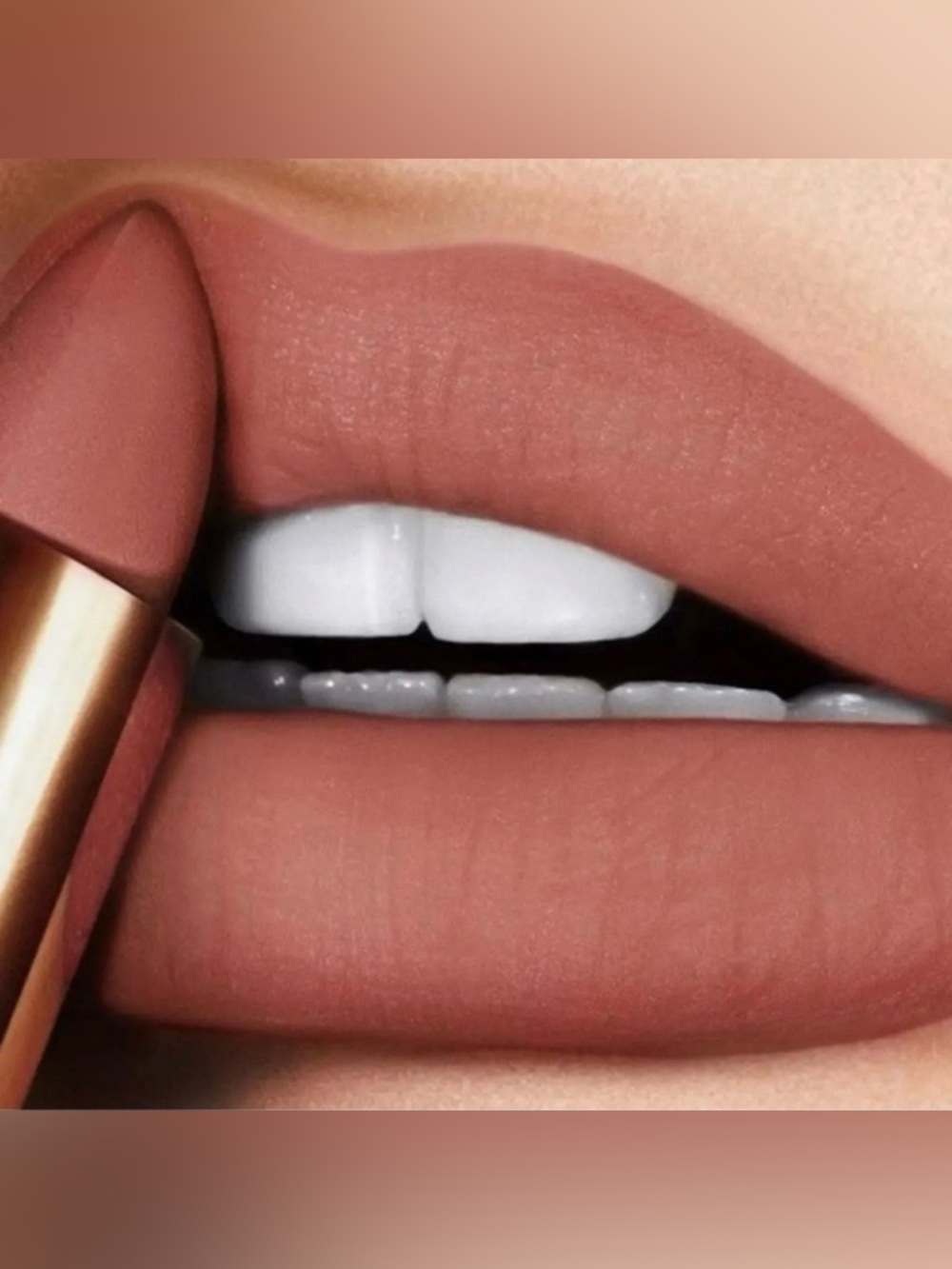 Pat McGrath Labs MatteTrance Lipstick - Christy - Picture 2 of 5